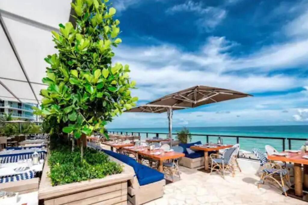 Ocean Views - Pool & Gym - Pet Friendly - Close To *